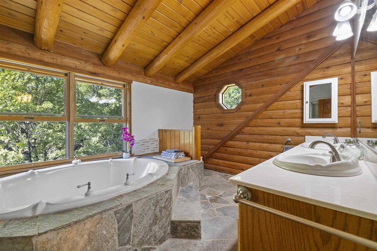 Sonora, California, 95370, United States, 4 Bedrooms Bedrooms, ,3 BathroomsBathrooms,Residential,For Sale,1793029