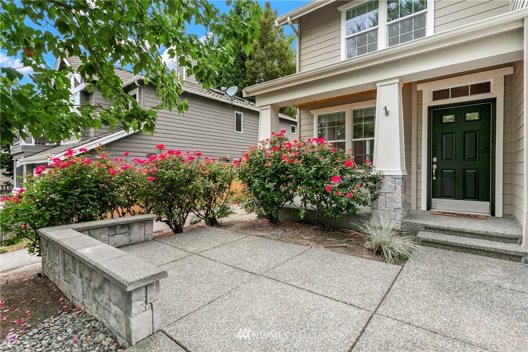 522 3RD AVENUE S, KIRKLAND, Washington, 98033, United States, 3 Bedrooms Bedrooms, ,3 BathroomsBathrooms,Residential,For Sale,522 3RD AVENUE S,1433811