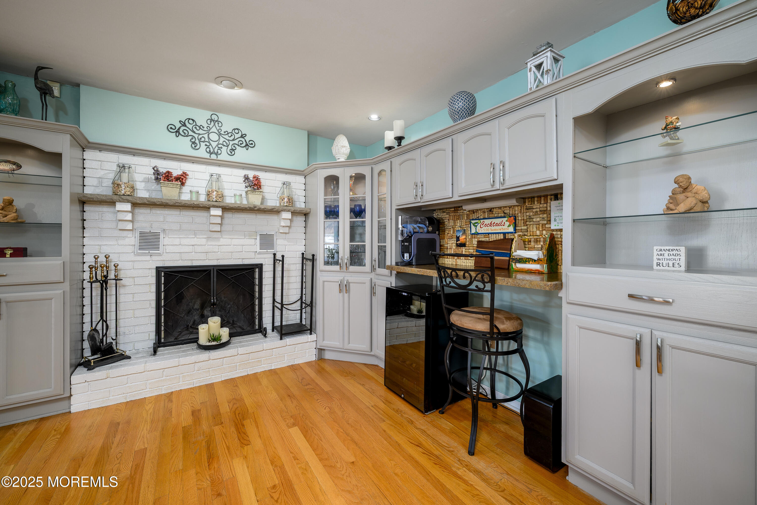 Manalapan, New Jersey, 07726, United States, 4 Bedrooms Bedrooms, ,3 BathroomsBathrooms,Residential,For Sale,2003393