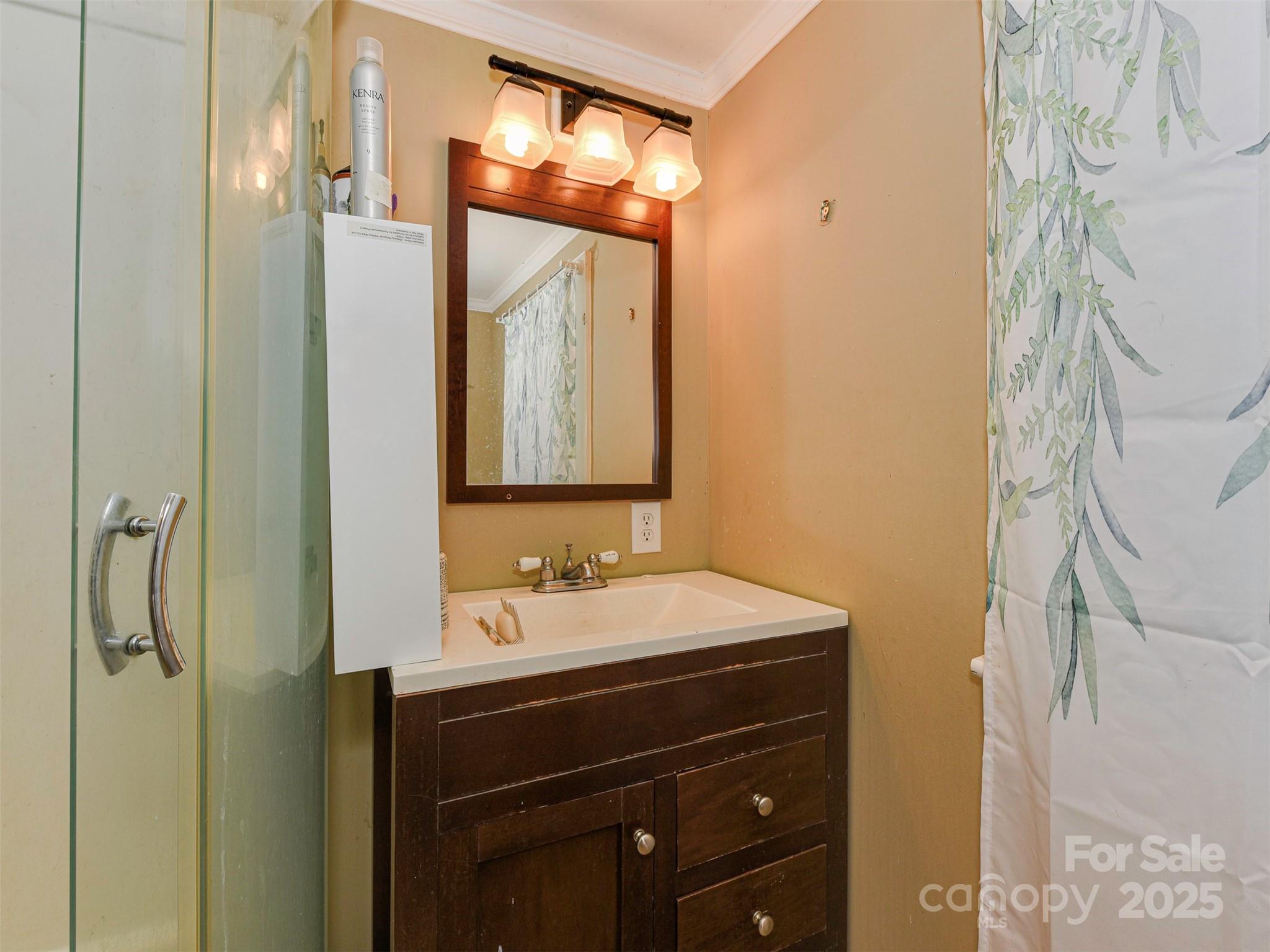 Forest City, North Carolina, 28043, United States, 2 Bedrooms Bedrooms, ,1 BathroomBathrooms,Residential,For Sale,1983157