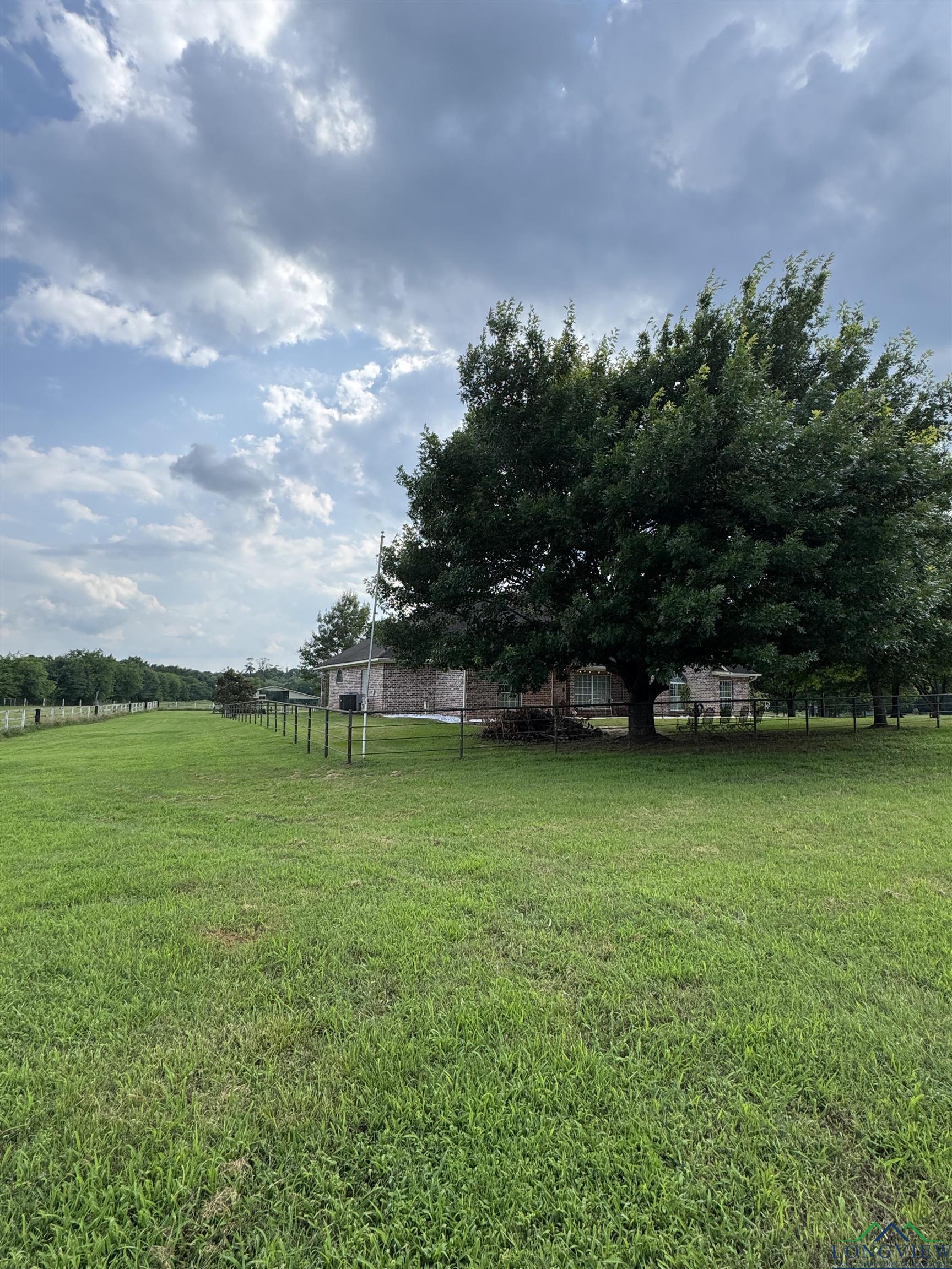 Nacogdoches, Texas, 75964, United States, 4 Bedrooms Bedrooms, ,4 BathroomsBathrooms,Residential,For Sale,1708652