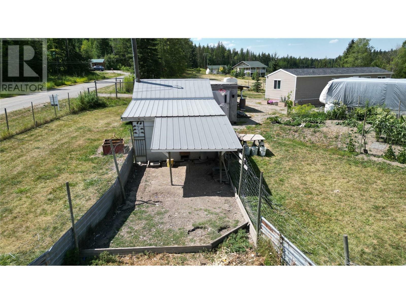 CHERRYVILLE, British Columbia, V0E 2G3, CA, 2 Bedrooms Bedrooms, ,1 BathroomBathrooms,Residential,For Sale,1837133