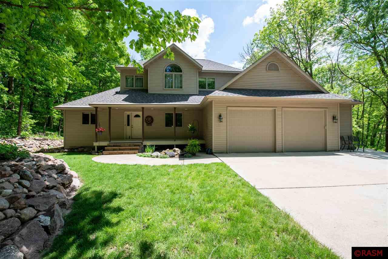 Mankato, Minnesota, 56001, United States, 4 Bedrooms Bedrooms, ,3 BathroomsBathrooms,Residential,For Sale,1841508