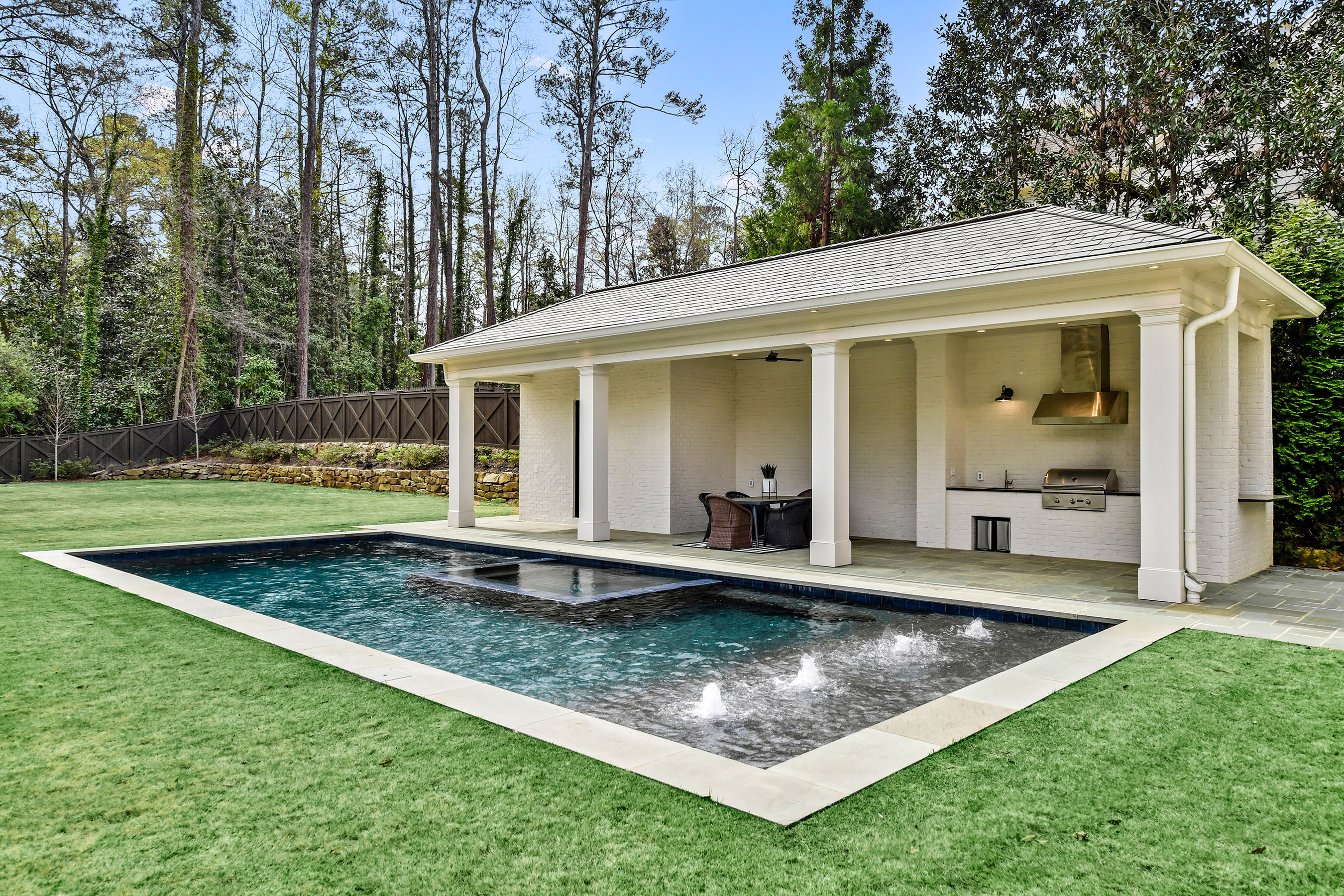  Exquisite Estate Home Moments from Chastain Park - 物件實景