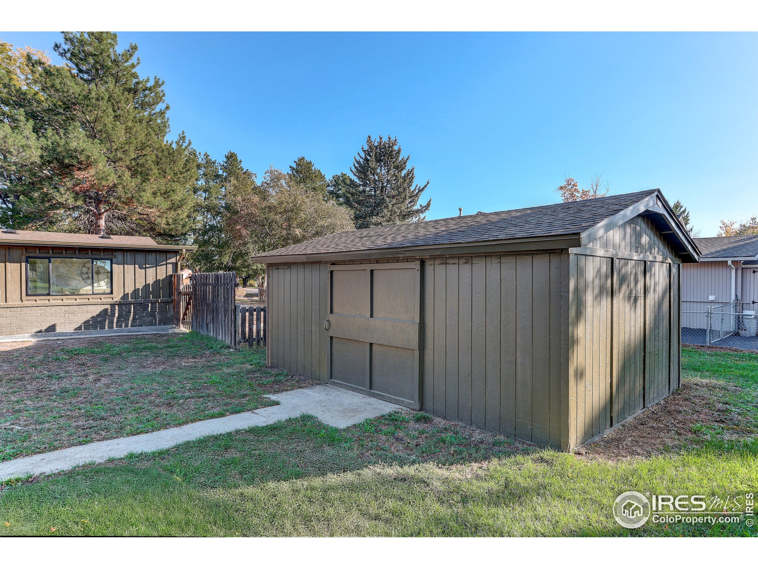 Lafayette, Colorado, 80026, United States, 3 Bedrooms Bedrooms, ,2 BathroomsBathrooms,Residential,For Sale,1988178
