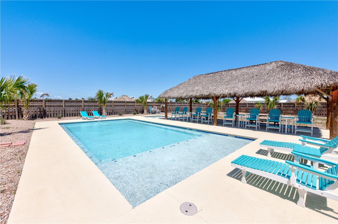 Port Aransas, Texas, 78373, United States, 2 Bedrooms Bedrooms, ,3 BathroomsBathrooms,Residential,For Sale,1895369