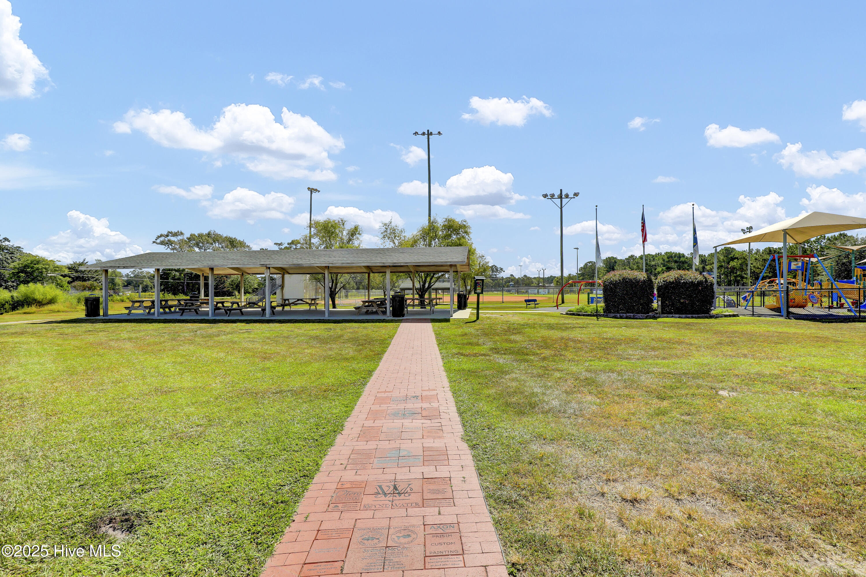 Hampstead, North Carolina, 28443, United States, 3 Bedrooms Bedrooms, ,3 BathroomsBathrooms,Residential,For Sale,1968029