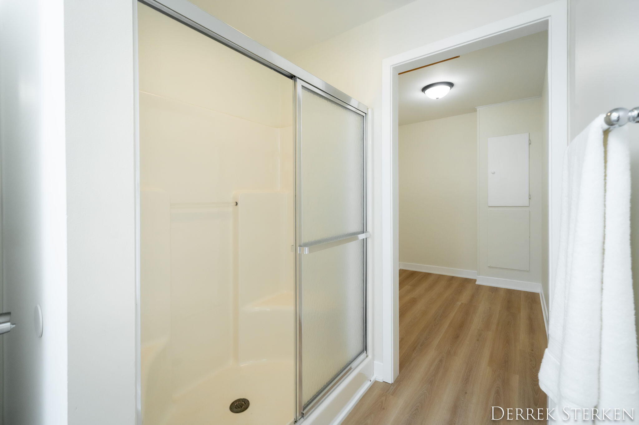 Saugatuck, Michigan, 49453, United States, 3 Bedrooms Bedrooms, ,2 BathroomsBathrooms,Residential,For Sale,1970300