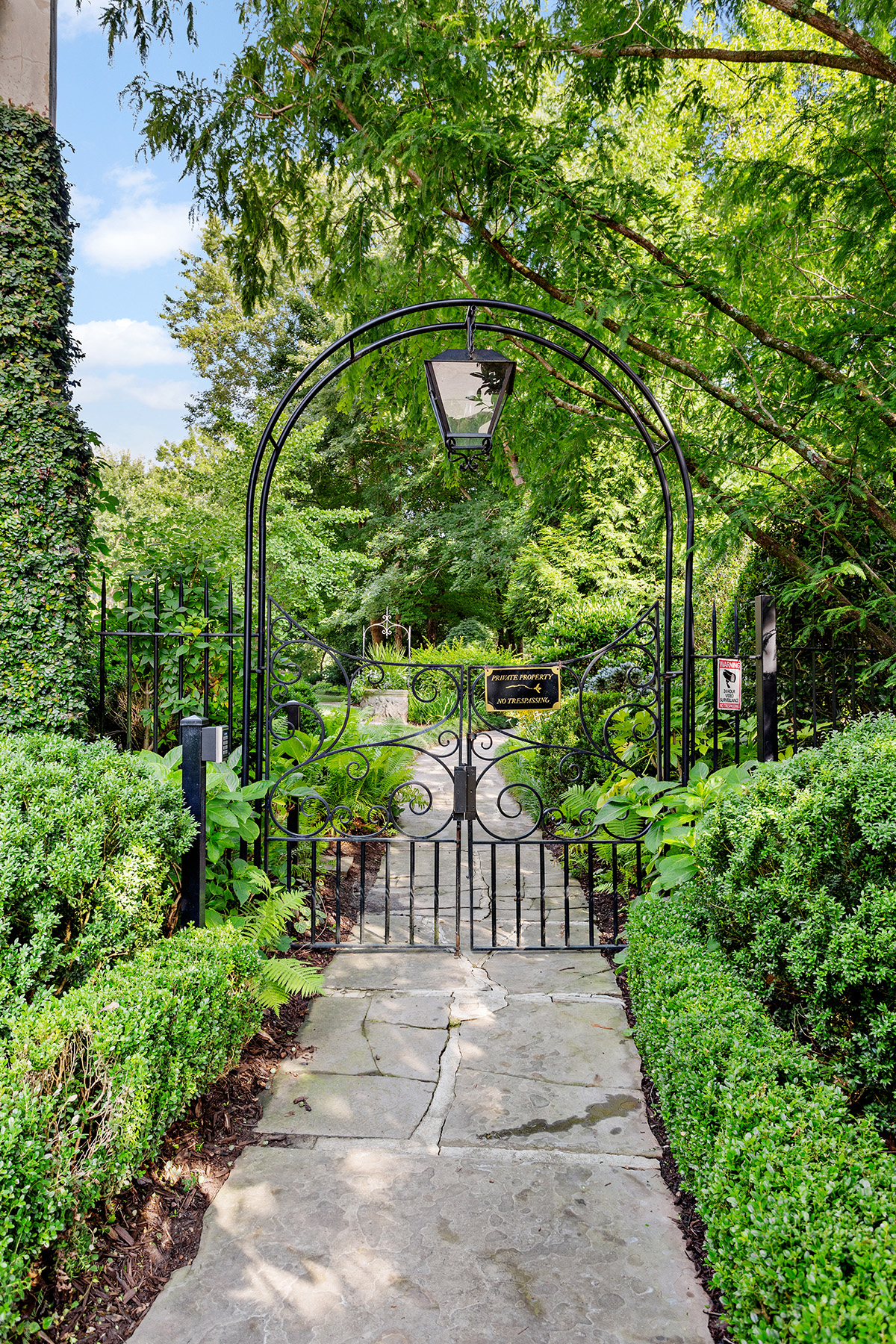  Incredible Opportunity to Create Your Dream Home in Buckhead - 物件實景