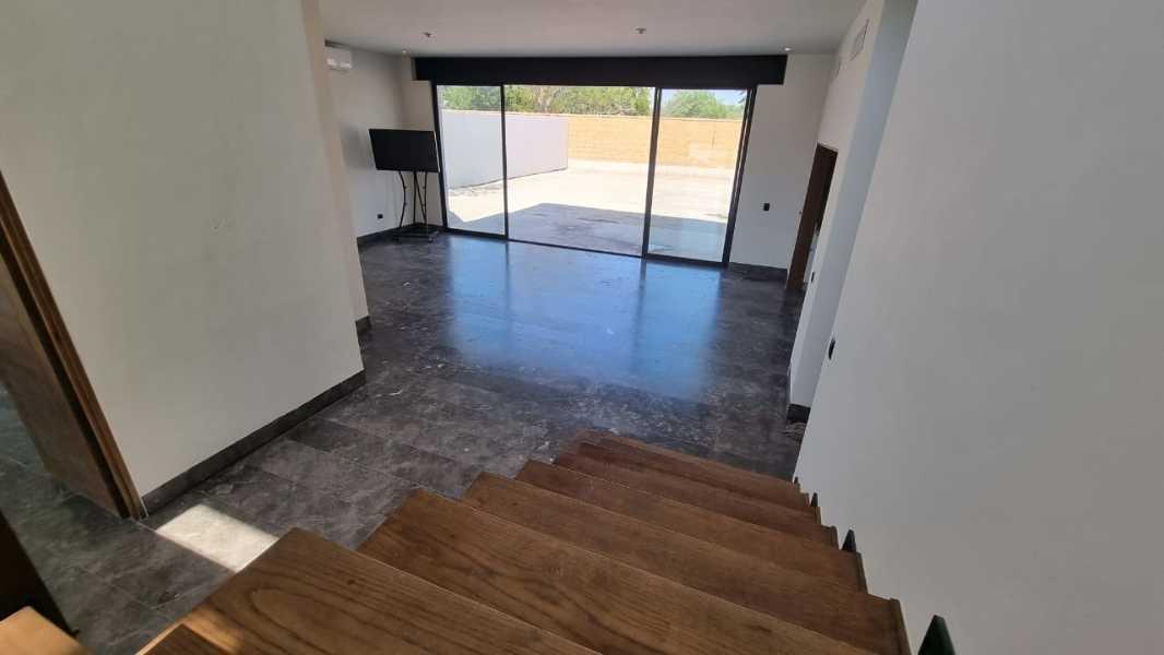 LA LOMA, Torreón, Coahuila de Zaragoza, 27405, Mexico, 4 Bedrooms Bedrooms, ,4 BathroomsBathrooms,Residential,For Sale,LA LOMA,1628012