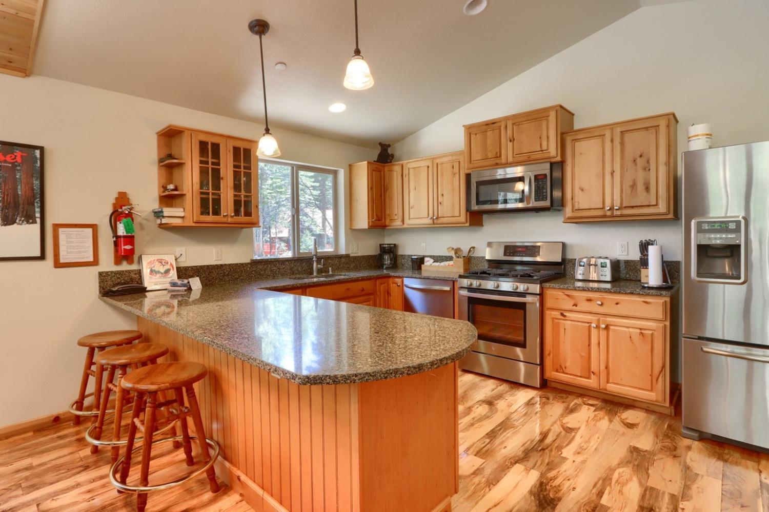 7400 Choke Cherry Lane, Yosemite, California, 95389, United States, 6 Bedrooms Bedrooms, ,4 BathroomsBathrooms,Residential,For Sale,7400 Choke Cherry Lane,1538846
