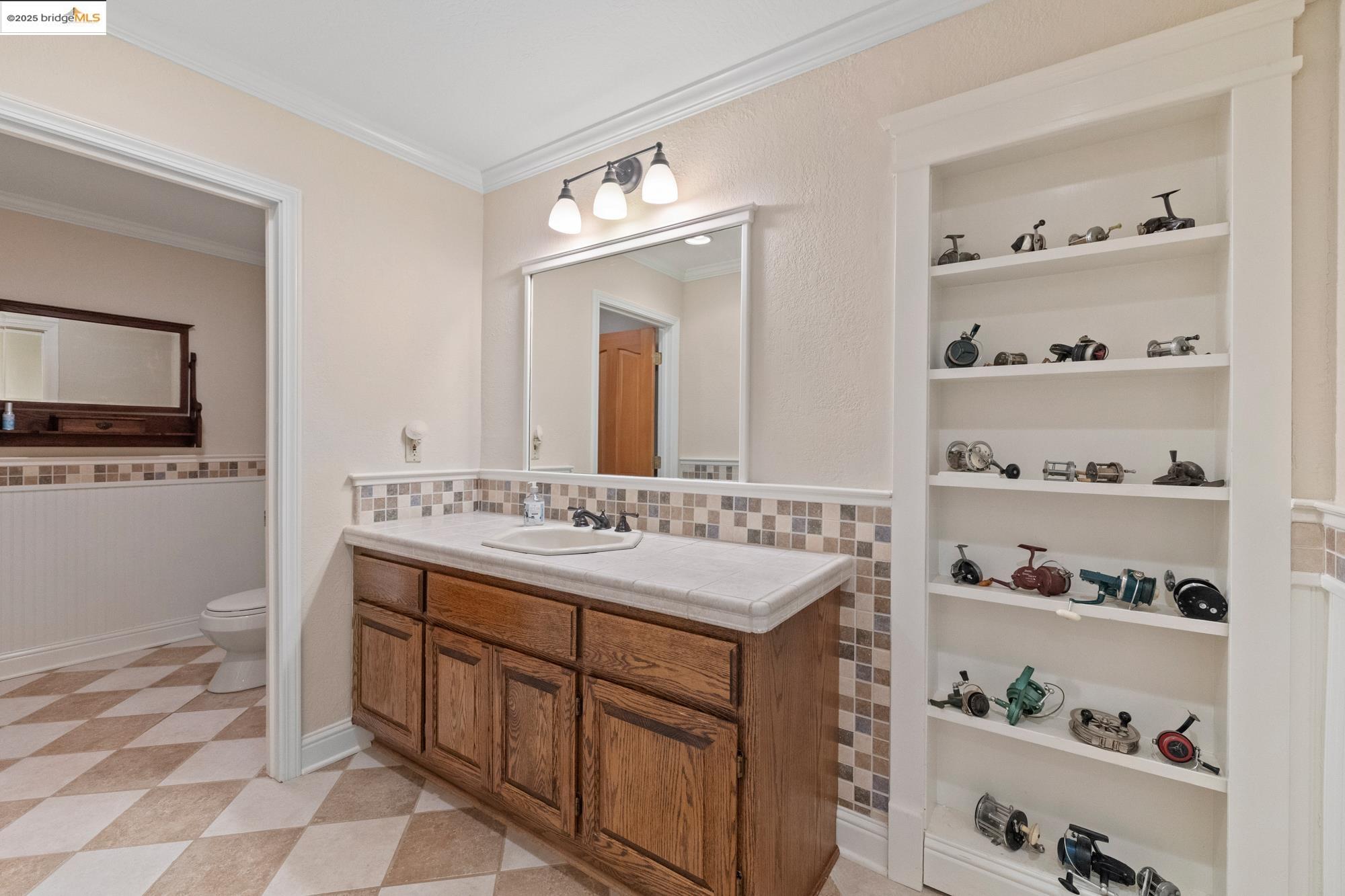 Sonora, California, 95370, United States, 4 Bedrooms Bedrooms, ,4 BathroomsBathrooms,Residential,For Sale,1987424