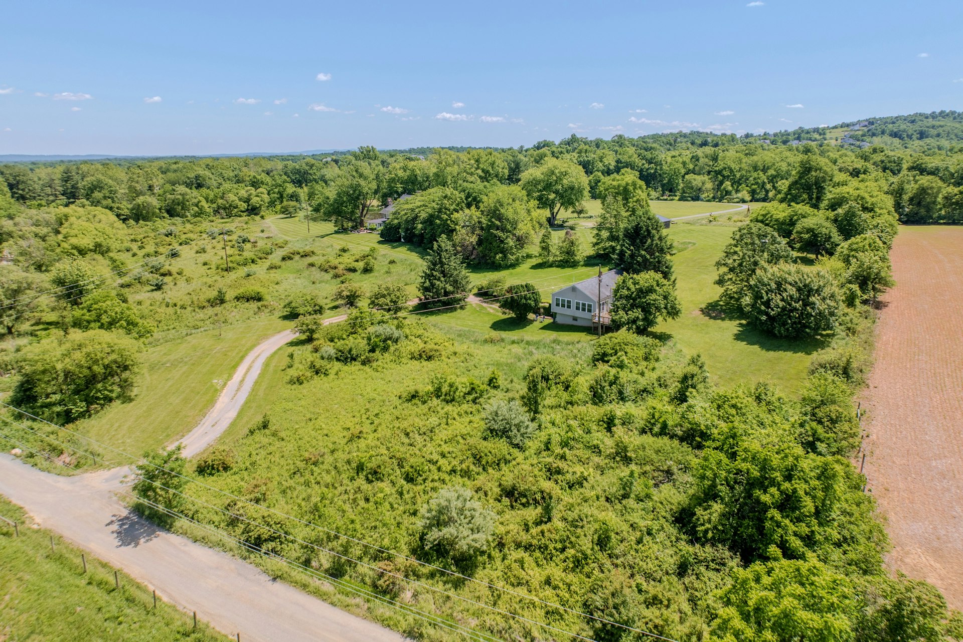  35339 Appalachian Trail Road, Round Hill, VA 20141 - 物件實景