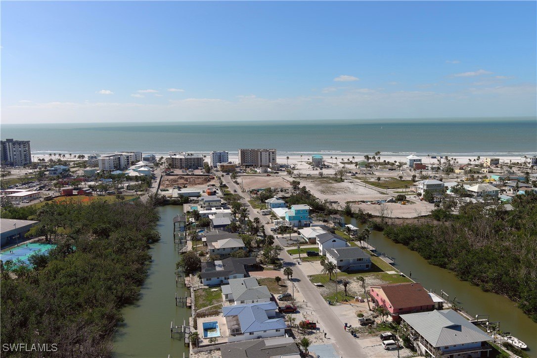 Fort Myers Beach, Florida, 33931, United States, 4 Bedrooms Bedrooms, ,4 BathroomsBathrooms,Residential,For Sale,1899950