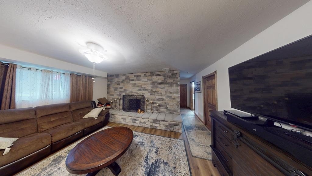 Pedro, Ohio, 45659, United States, 4 Bedrooms Bedrooms, ,3 BathroomsBathrooms,Residential,For Sale,2005116