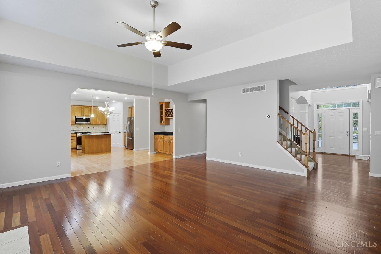 Liberty Twp, Ohio, 45011, United States, 4 Bedrooms Bedrooms, ,3 BathroomsBathrooms,Residential,For Sale,1961046