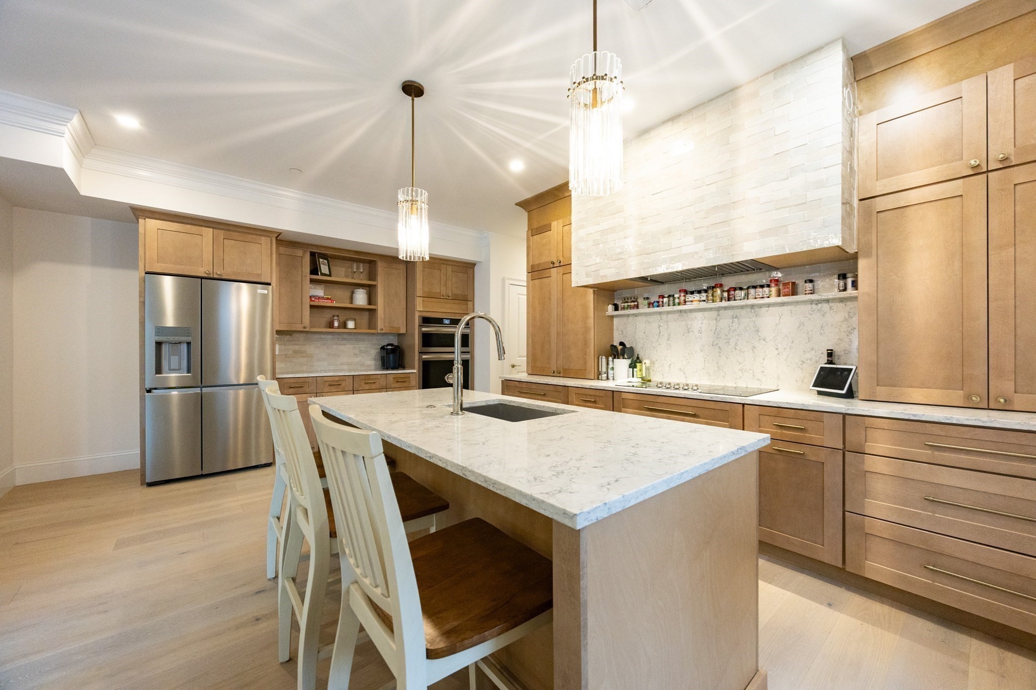 Boston, Massachusetts, 02134, United States, 3 Bedrooms Bedrooms, ,2 BathroomsBathrooms,Residential,For Sale,2034966