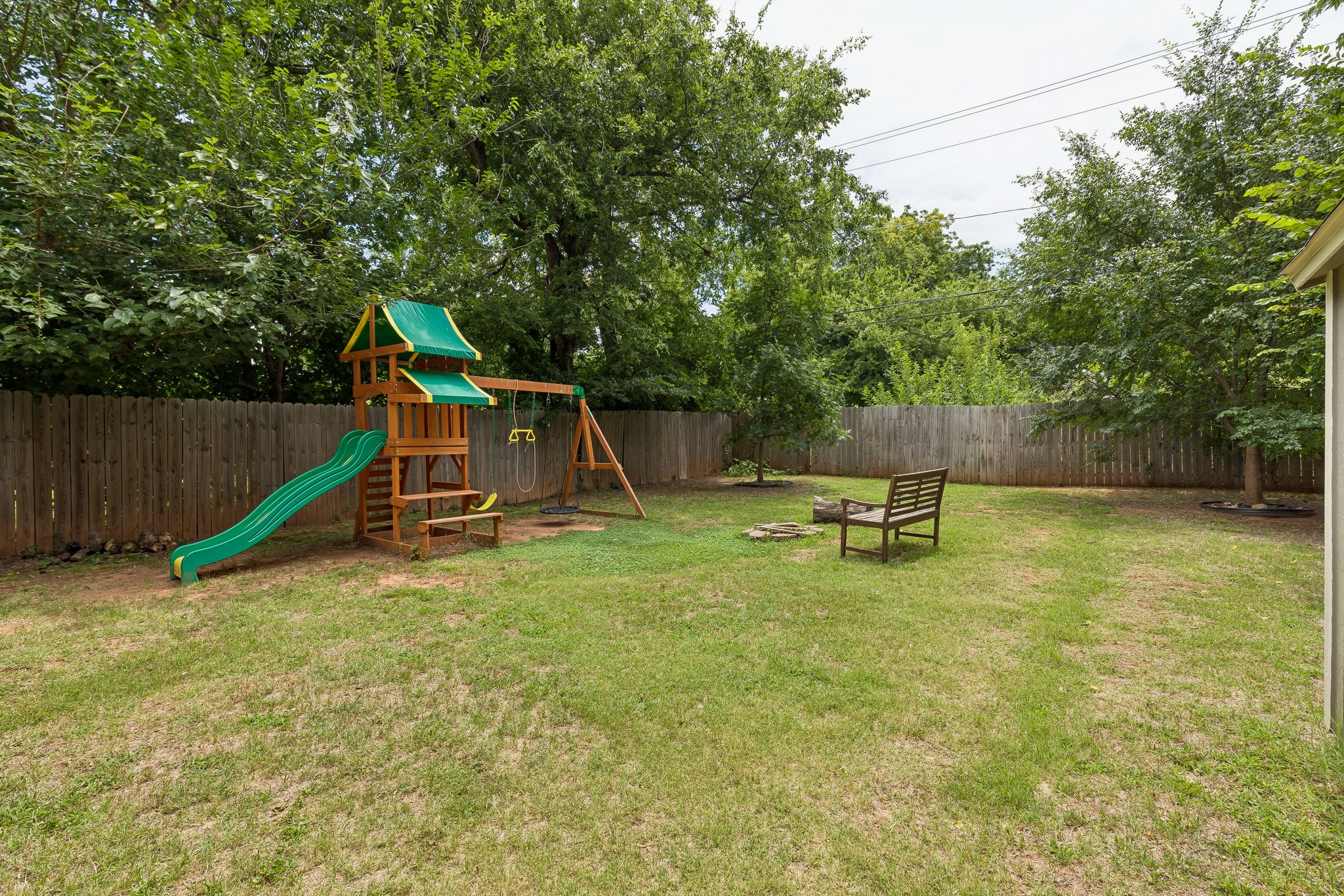  720 Northeast 30th Street, Oklahoma City, OK 73105 - 物件實景