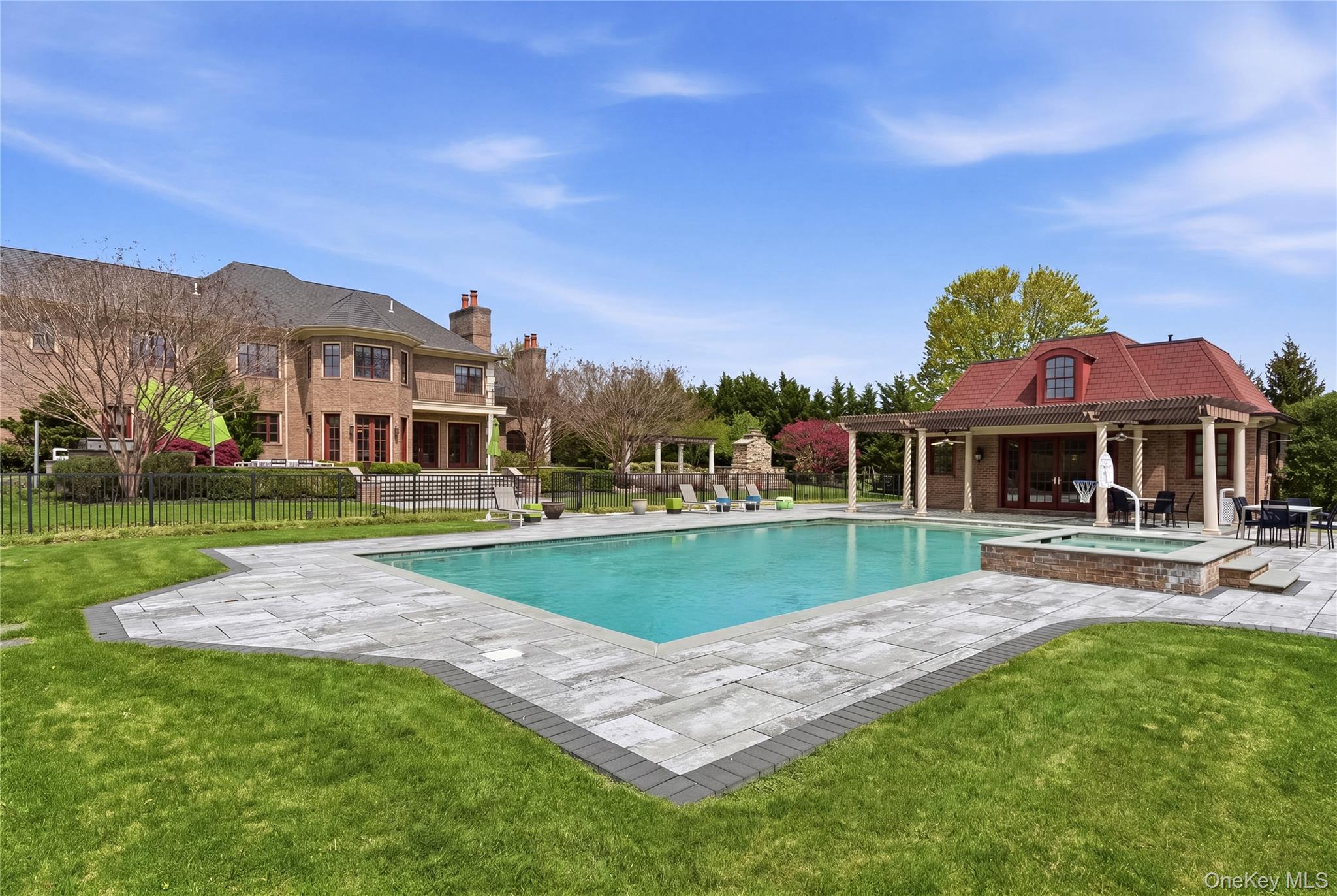  6 Evergreen Way, Old Brookville, NY, 11545 - 物件實景