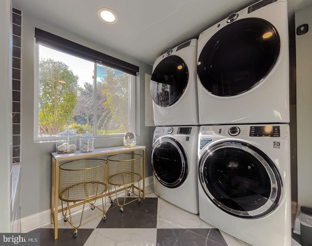 Lexington Park, Maryland, 20653, United States, 5 Bedrooms Bedrooms, ,6 BathroomsBathrooms,Residential,For Sale,1975689