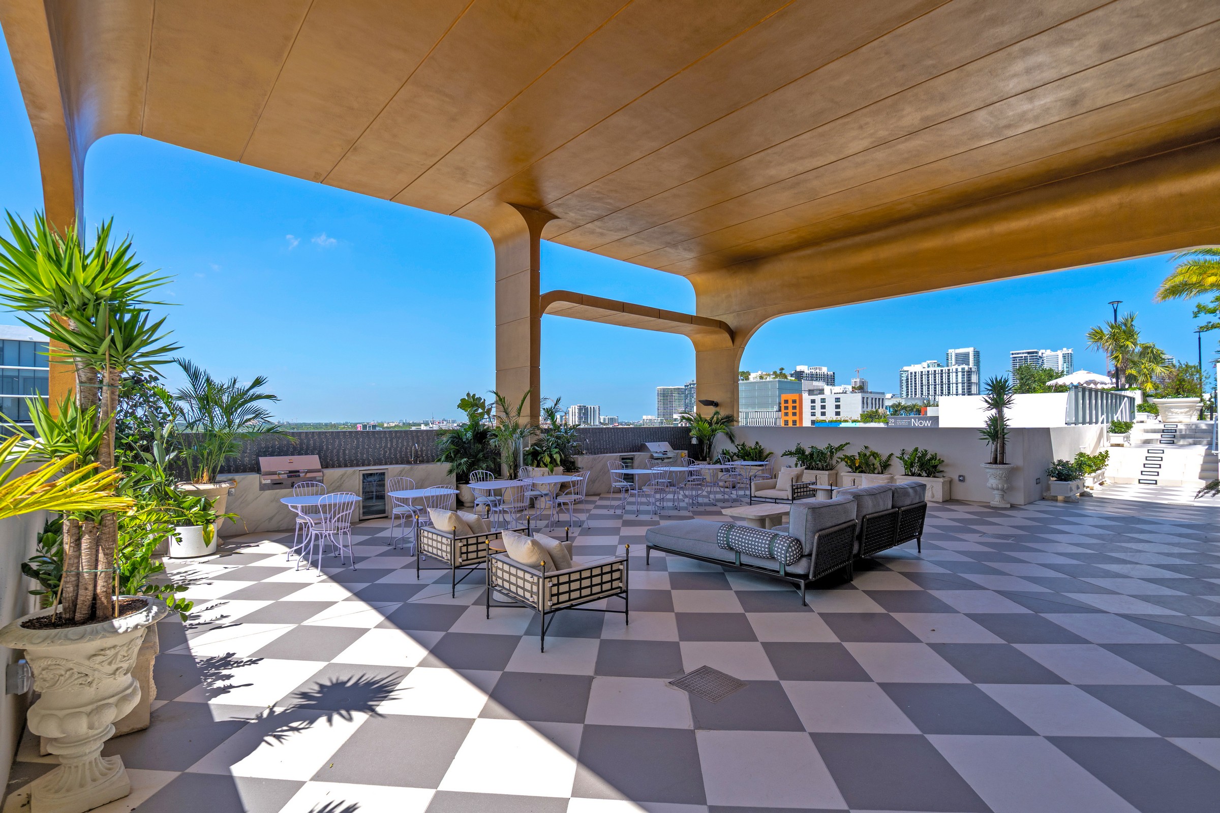  2700 Nw 2nd Avenue, Miami, FL, 33127 - 物件實景