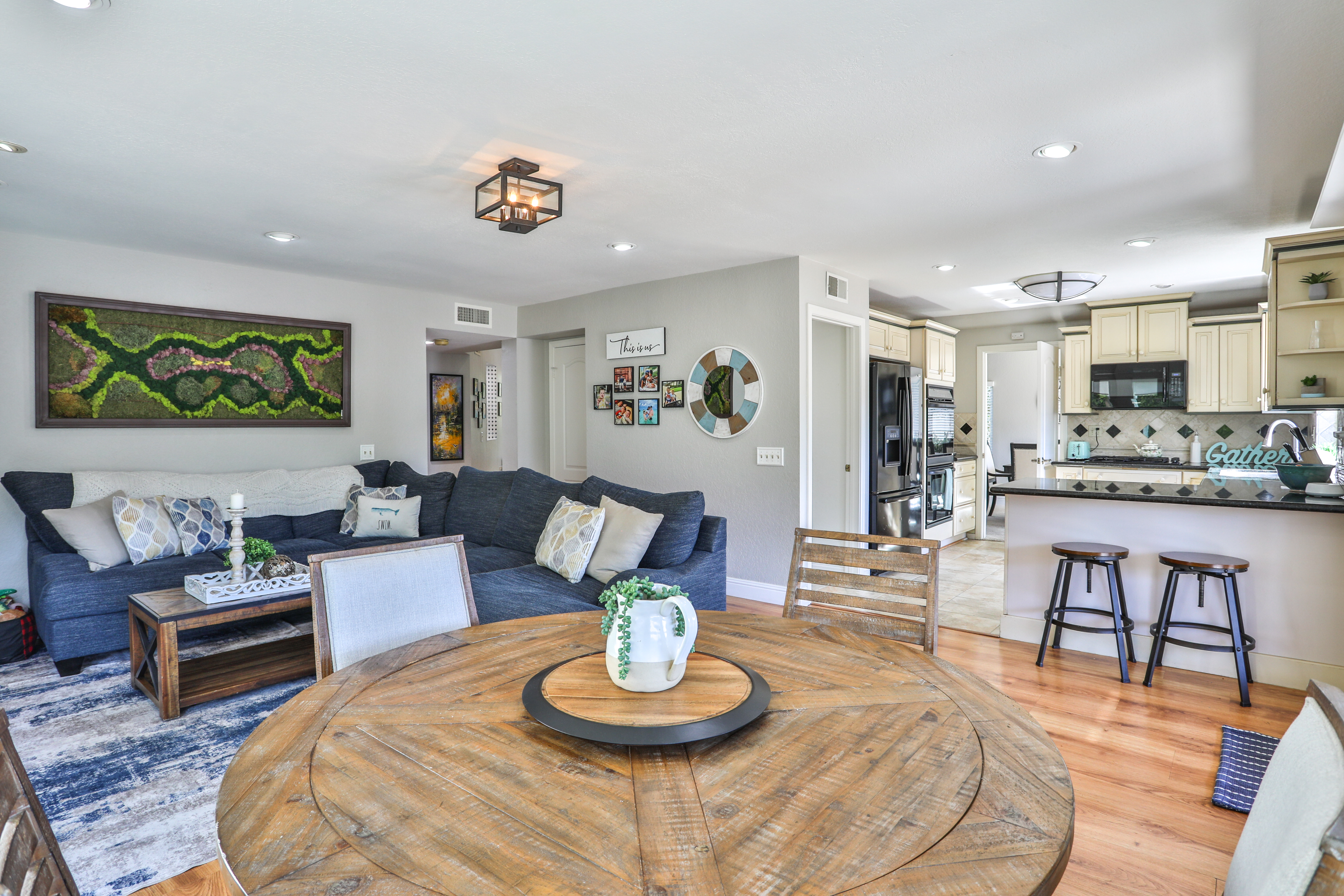  13989 Royal Melbourne Square, San Diego, CA 92128 - 物件實景