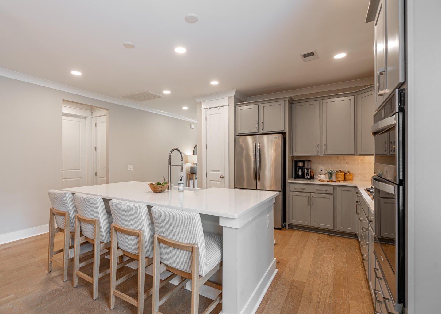 Hollywood, South Carolina, 29449, United States, 4 Bedrooms Bedrooms, ,4 BathroomsBathrooms,Residential,For Sale,1898776