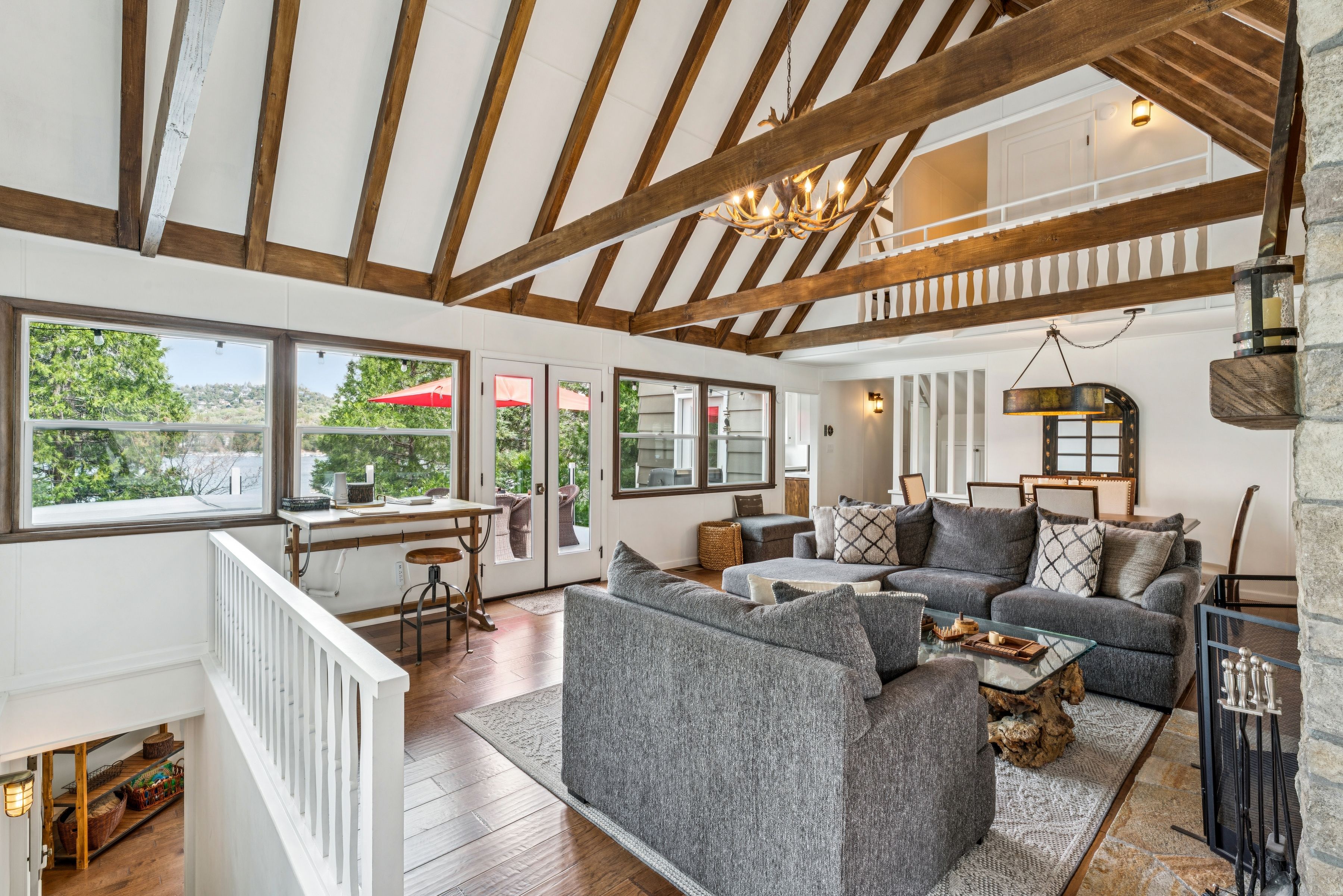  28898 Palisades Drive, Lake Arrowhead, CA 92352 - 物件實景