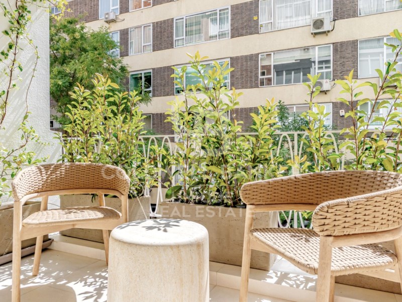 Madrid, Comunidad de Madrid, ES, 4 Bedrooms Bedrooms, ,3 BathroomsBathrooms,Residential,For Sale,1947076
