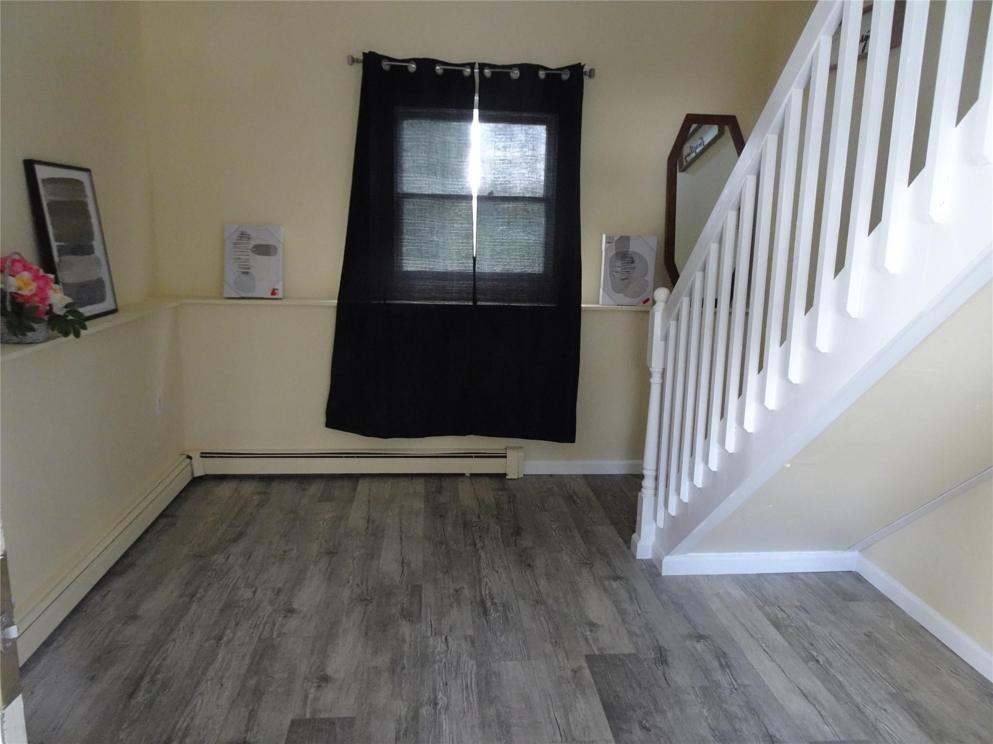 Centereach, New York, 11720, United States, 5 Bedrooms Bedrooms, ,4 BathroomsBathrooms,Residential,For Sale,1944834