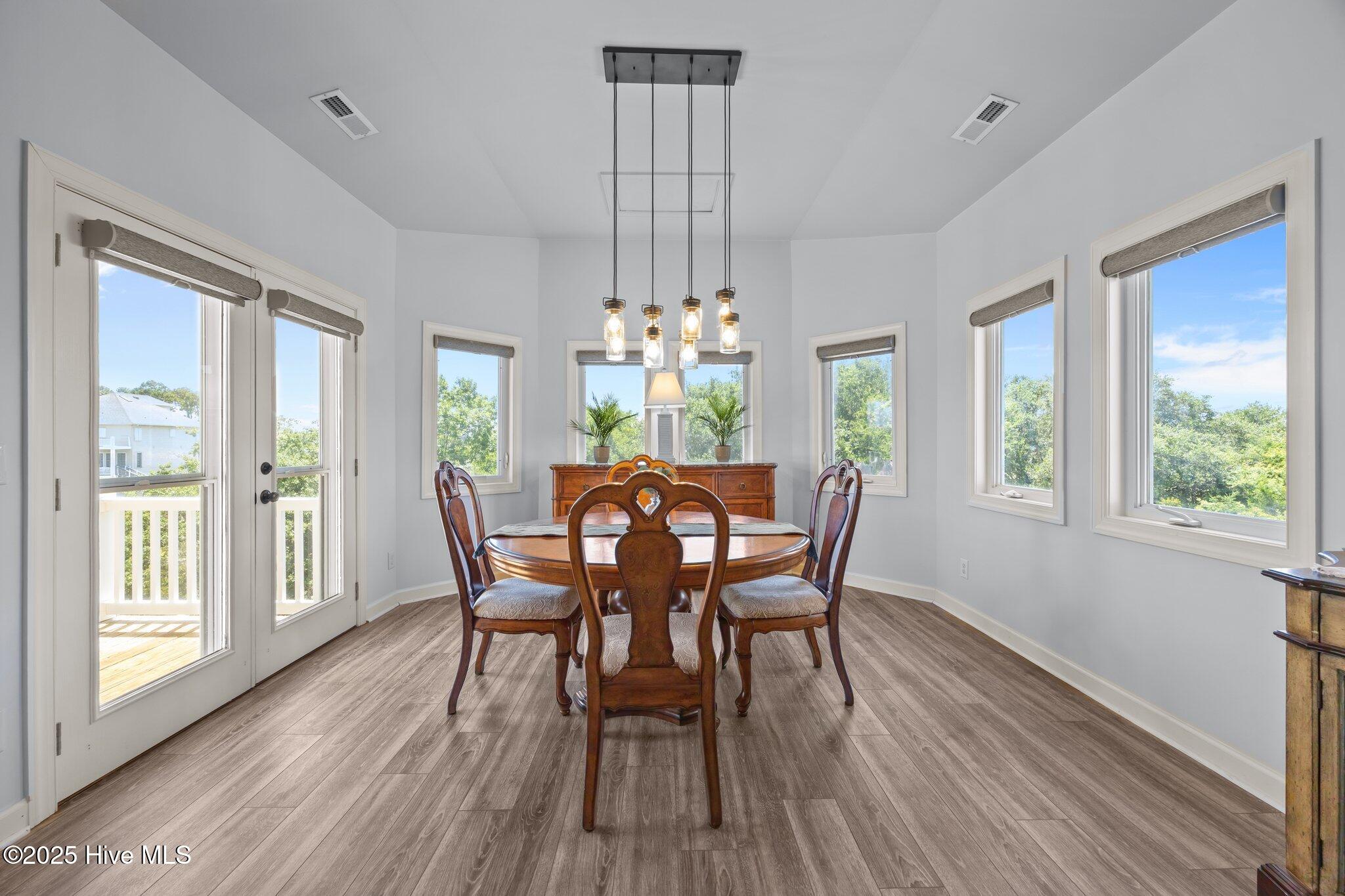 Sneads Ferry, North Carolina, 28460, United States, 4 Bedrooms Bedrooms, ,4 BathroomsBathrooms,Residential,For Sale,1883295