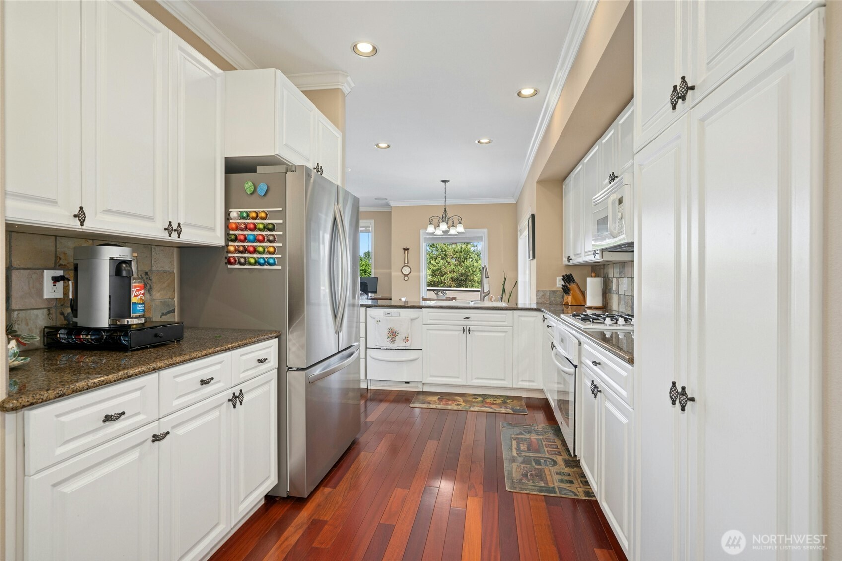 Newcastle, Washington, 98056, United States, 3 Bedrooms Bedrooms, ,3 BathroomsBathrooms,Residential,For Sale,1839033