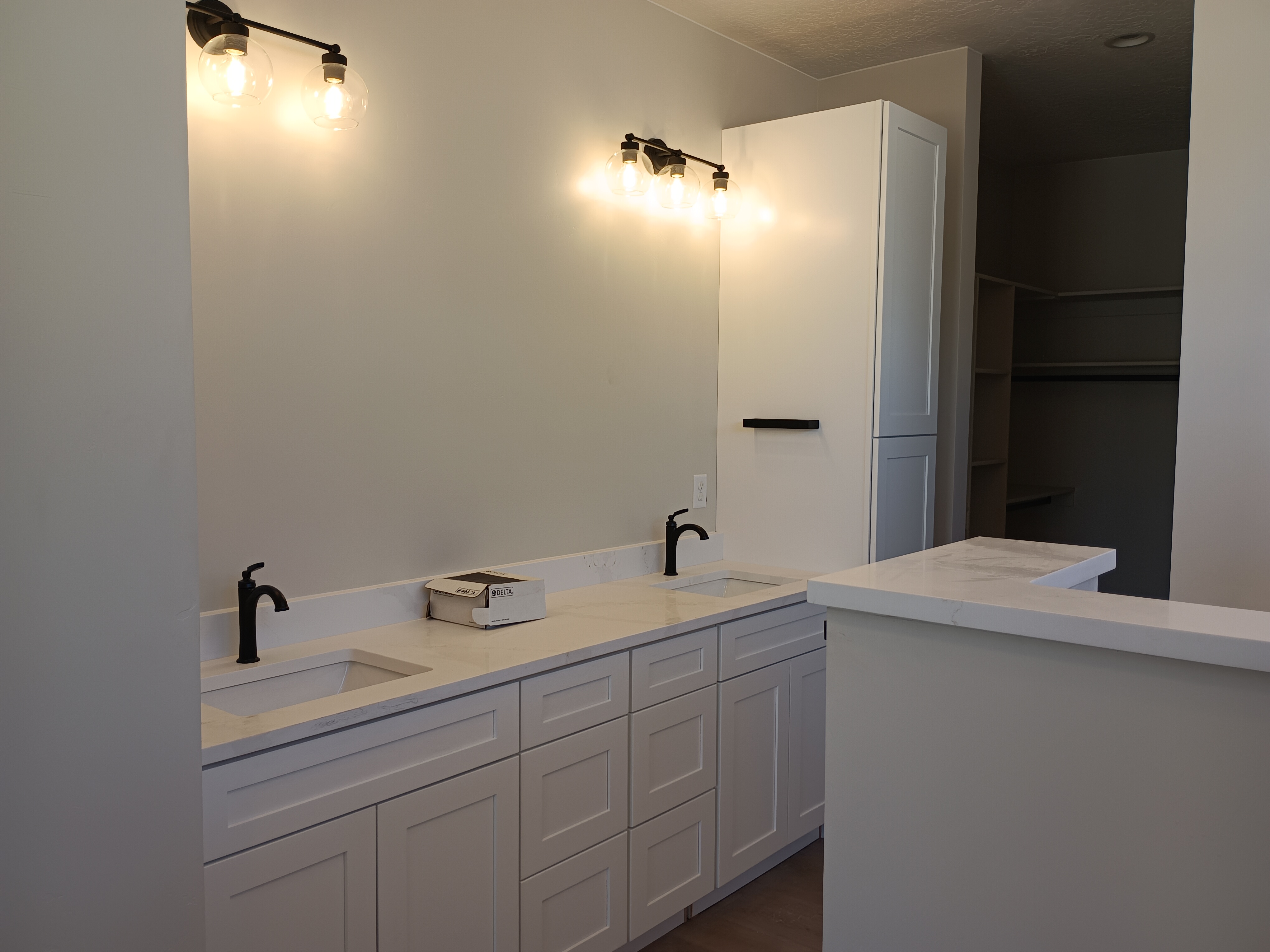 Cedar City, Utah, 84720, United States, 6 Bedrooms Bedrooms, ,4 BathroomsBathrooms,Residential,For Sale,1983360