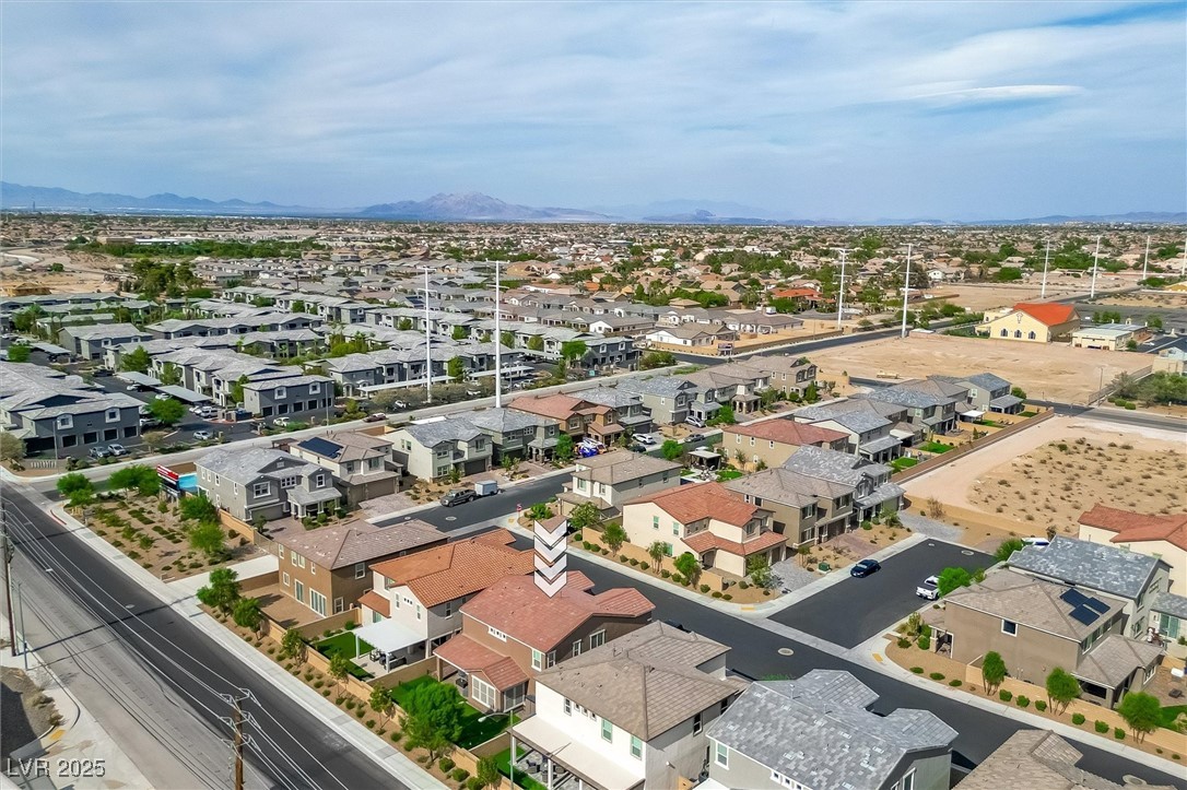 Las Vegas, Nevada, 89183, United States, 4 Bedrooms Bedrooms, ,3 BathroomsBathrooms,Residential,For Sale,1908319