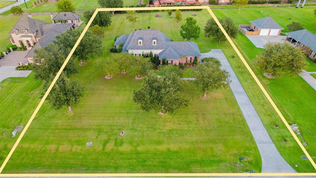 Schriever, Louisiana, 70395, United States, 4 Bedrooms Bedrooms, ,3 BathroomsBathrooms,Residential,For Sale,1988518