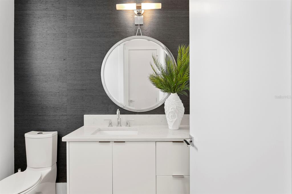 Tampa, Florida, 33606, United States, 5 Bedrooms Bedrooms, ,7 BathroomsBathrooms,Residential,For Sale,1779017