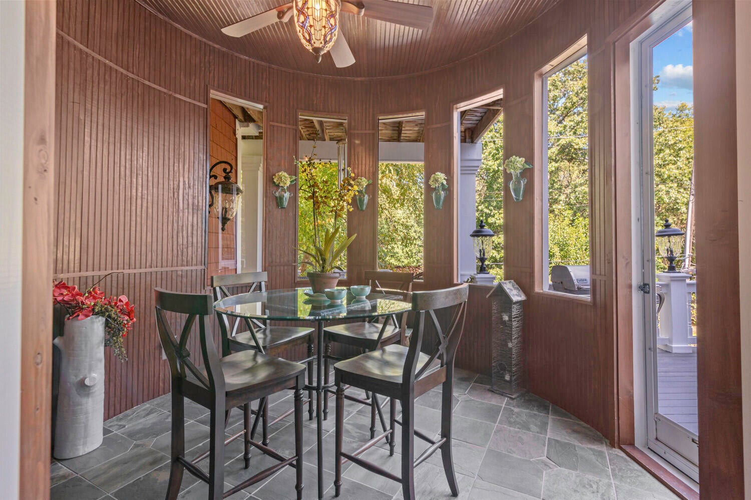 Northville, Michigan, 48167, United States, 4 Bedrooms Bedrooms, ,7 BathroomsBathrooms,Residential,For Sale,1991928