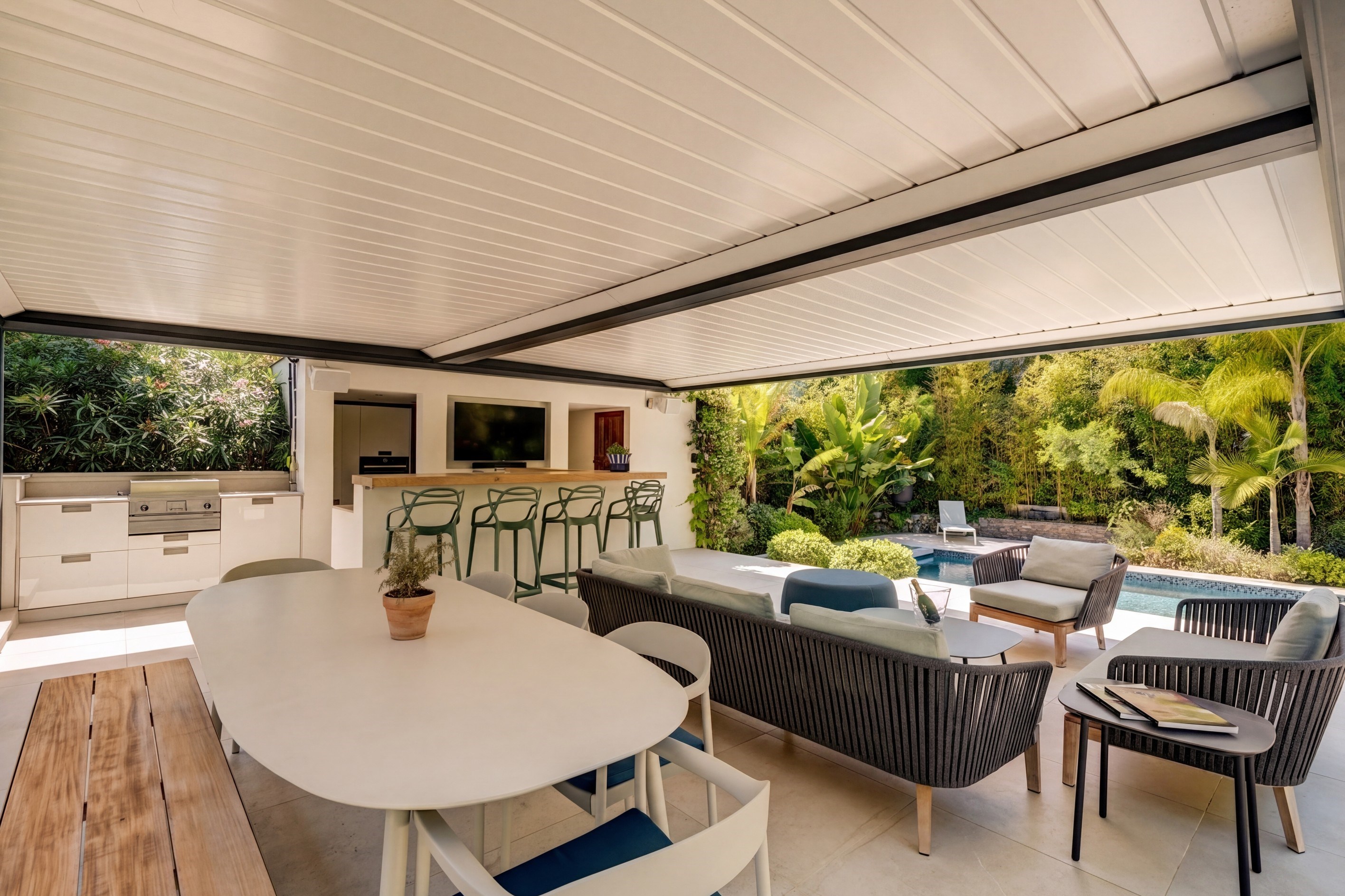  Cannes Californie contemporary villa with heated pool and landscaped garden - 物件實景
