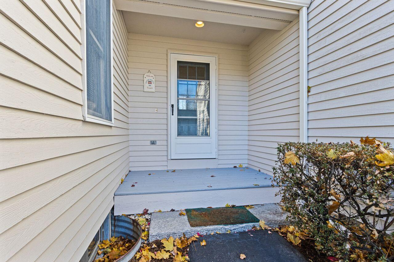 Portland, Maine, 04103, United States, 3 Bedrooms Bedrooms, ,3 BathroomsBathrooms,Residential,For Sale,1988011