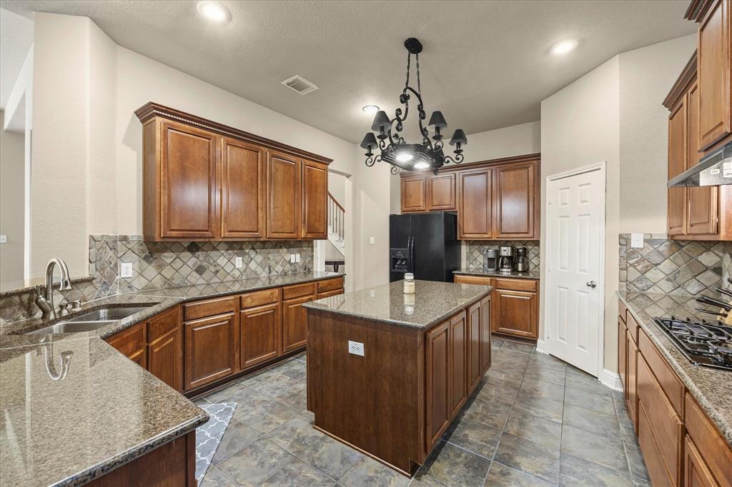 Rockwall, Texas, 75087, United States, 5 Bedrooms Bedrooms, ,5 BathroomsBathrooms,Residential,For Sale,1877304