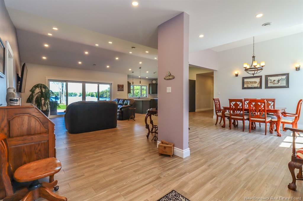 WILLOW GROVE, New Brunswick, E2S 1E9, CA, 3 Bedrooms Bedrooms, ,2 BathroomsBathrooms,Residential,For Sale,1876613