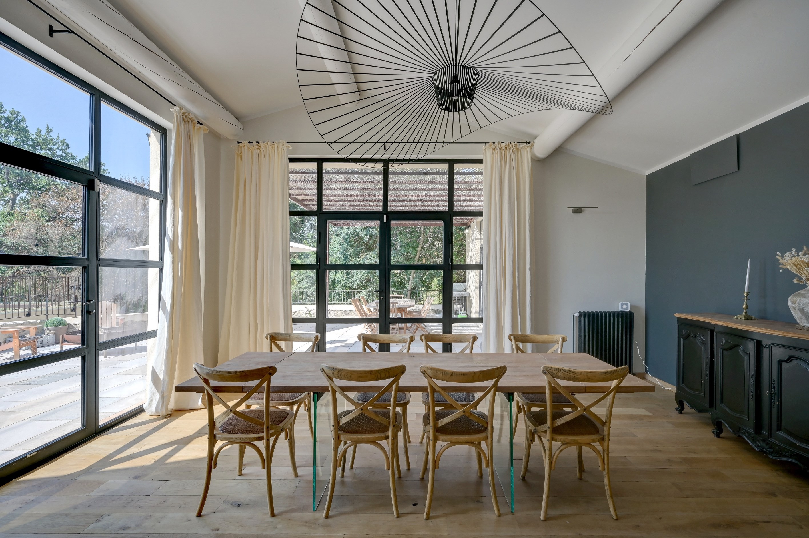  Stunning Historic Bastide Surrounded by Vineyards, Less than 15 Minutes from Ce… - 物件實景