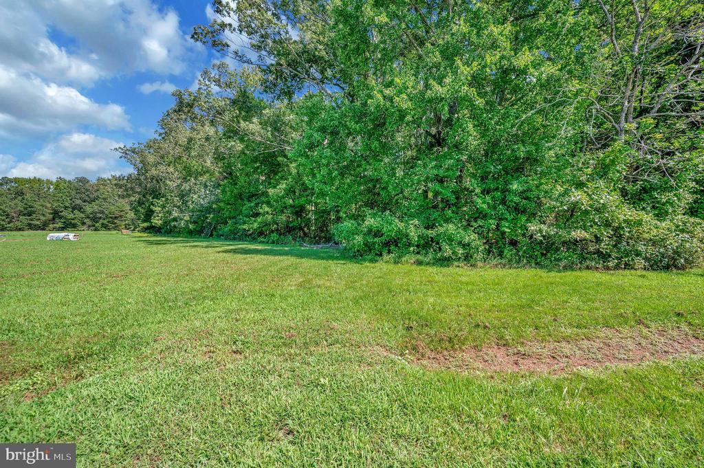 Hague, Virginia, 22469, United States, 4 Bedrooms Bedrooms, ,3 BathroomsBathrooms,Residential,For Sale,1944720