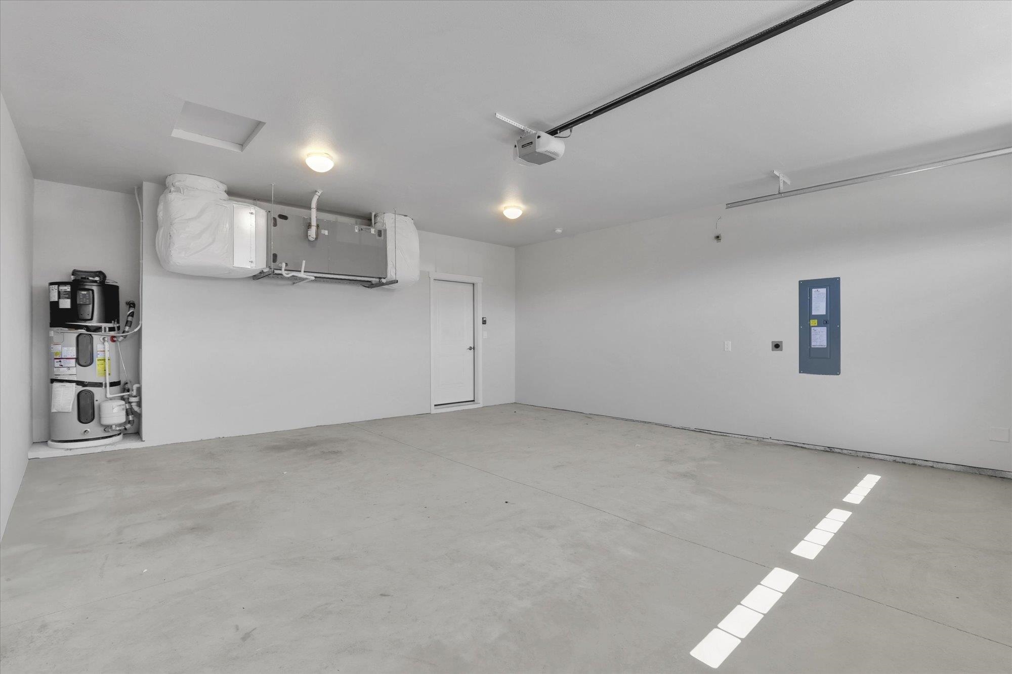 Deer Park, Washington, 99006, United States, 3 Bedrooms Bedrooms, ,2 BathroomsBathrooms,Residential,For Sale,1684297