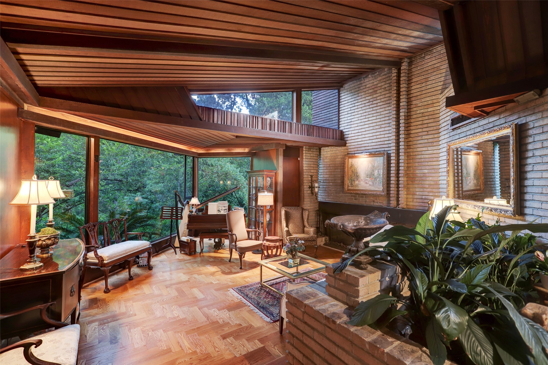  8 Tiel Way - 物件實景