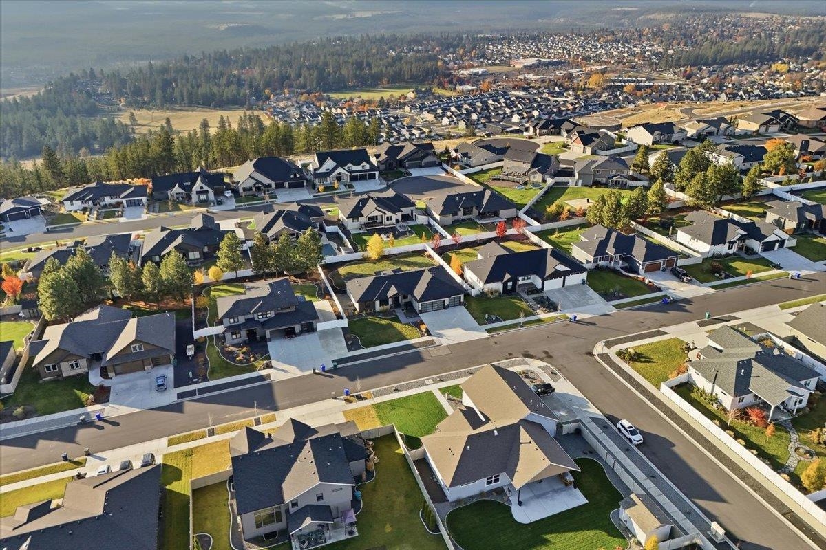 Spokane, Washington, 99208, United States, 5 Bedrooms Bedrooms, ,3 BathroomsBathrooms,Residential,For Sale,1992809