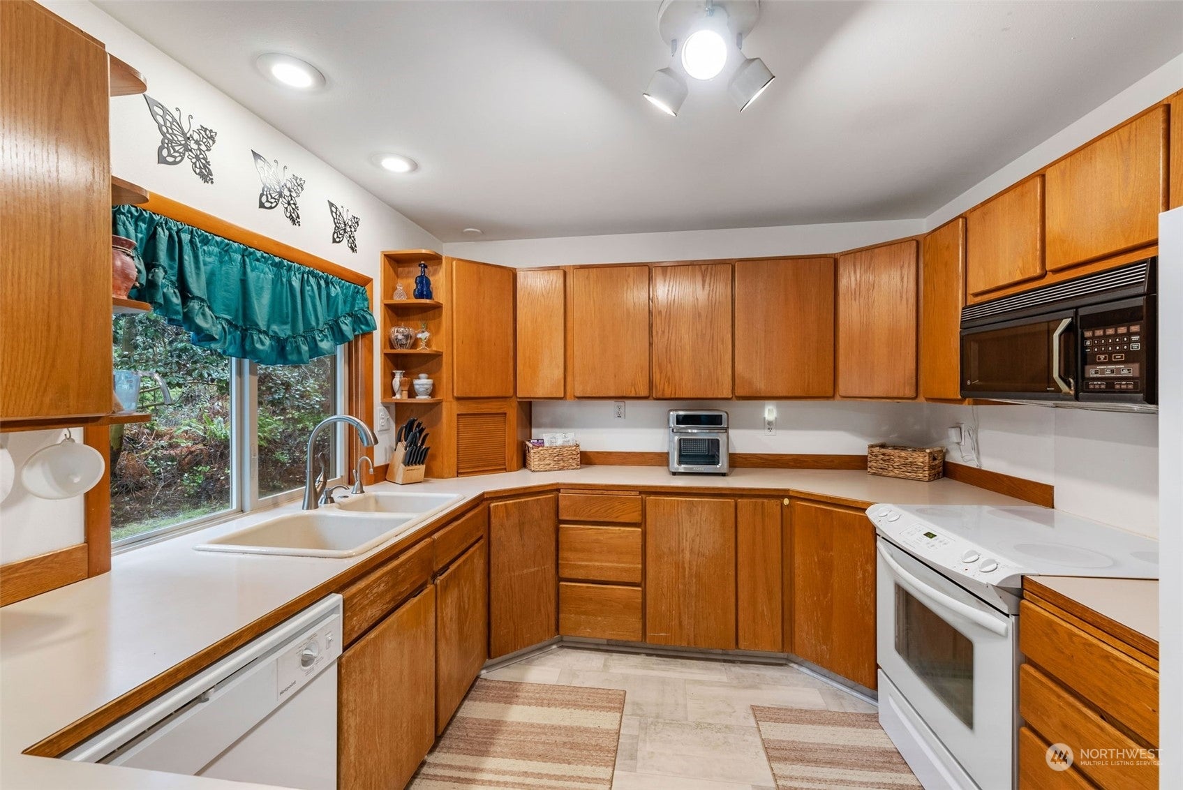 4601 SW Lake Flora Road, Port Orchard, Washington, 98367, United States, 3 Bedrooms Bedrooms, ,1 BathroomBathrooms,Residential,For Sale,4601 SW Lake Flora Road,1446916