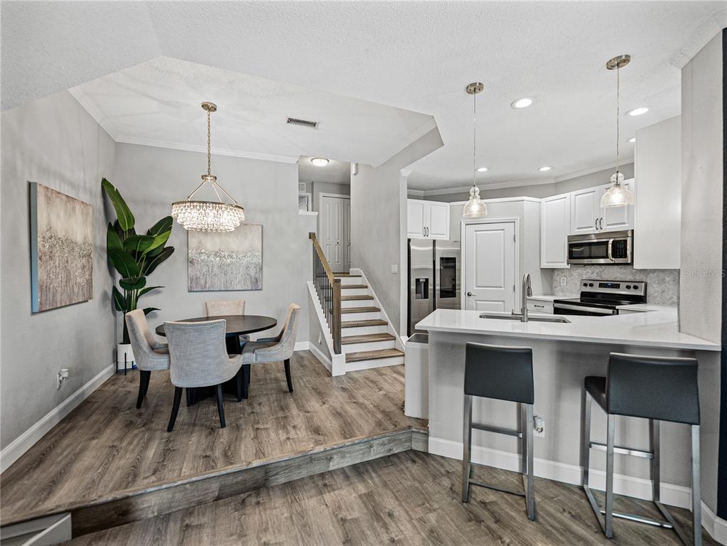 Tampa, Florida, 33602, United States, 3 Bedrooms Bedrooms, ,2 BathroomsBathrooms,Residential,For Sale,1895727