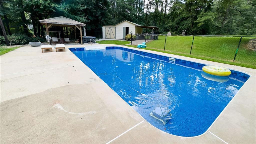 Senoia, Georgia, 30276, United States, 3 Bedrooms Bedrooms, ,3 BathroomsBathrooms,Residential,For Sale,1912079