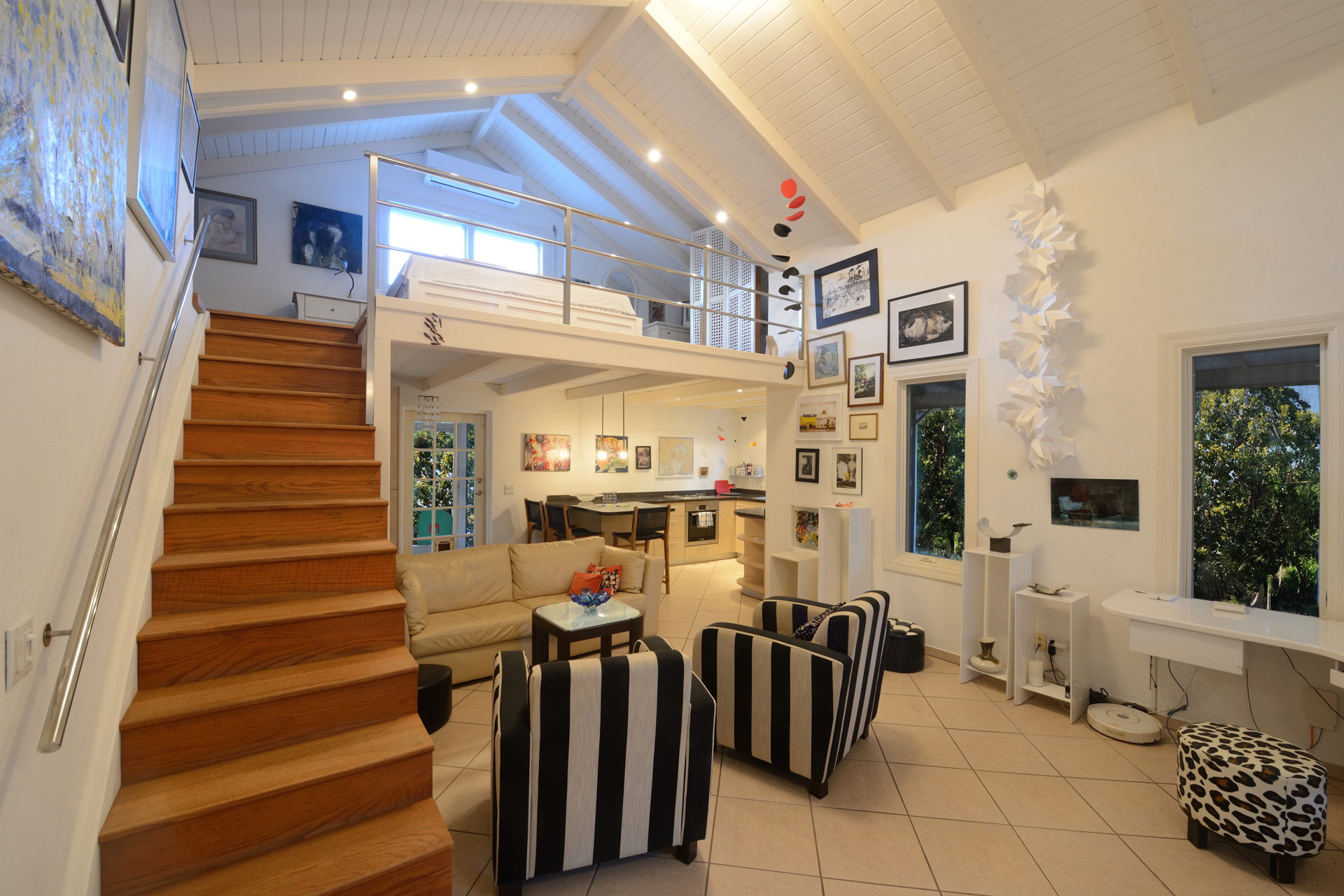  4 Bedroom Villa with Guesthouse - 物件實景
